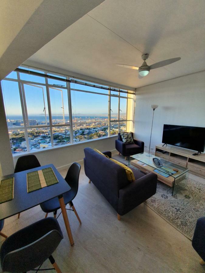 Disa Park 14Th Floor Apartment With City Views كيب تاون المظهر الخارجي الصورة